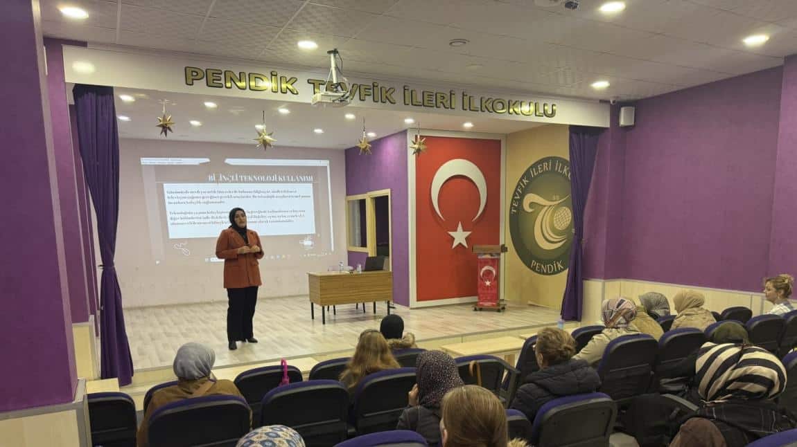 Veli Akademileri